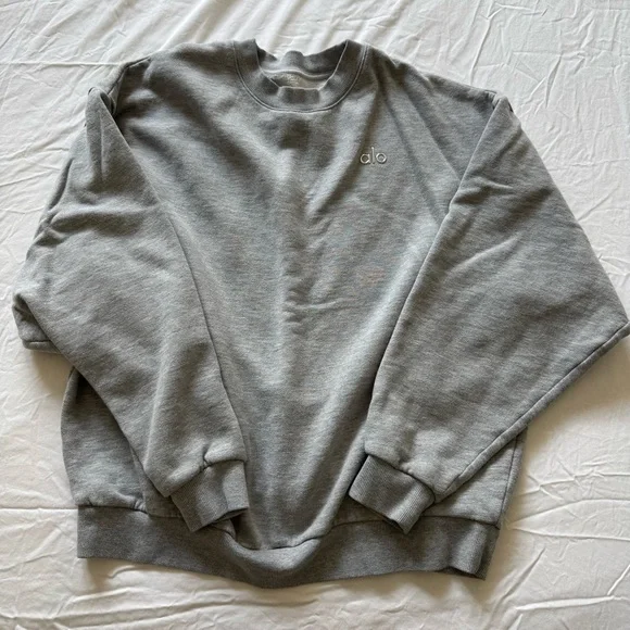 Alo ACCOLADE sweatsuit - Picture 3 of 4